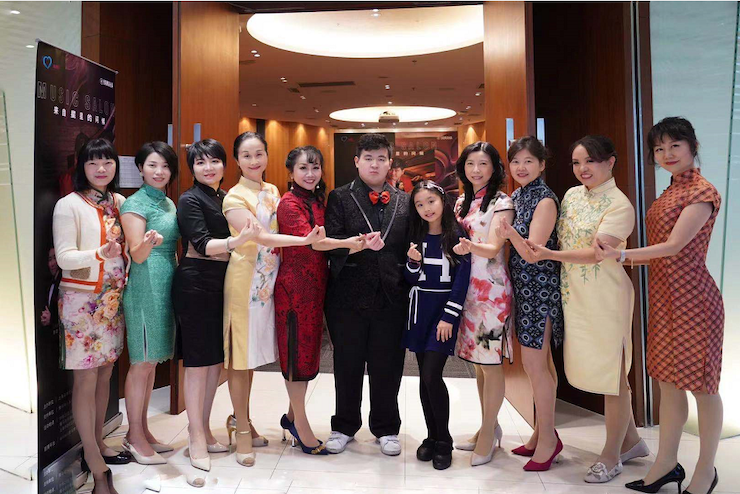 音乐双子星，点亮冬日激情！——AG旗舰厅未来艺术家刘明康爱心公益音乐沙龙